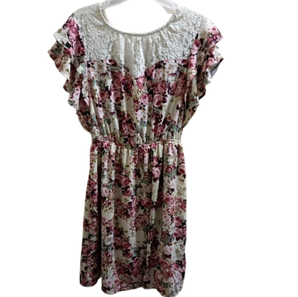💙 3 For $12 Monteau Pink and Cream Ruffled Sundress
